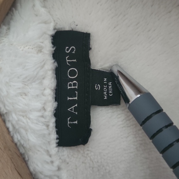 Talbots White Robe - Picture 2 of 4